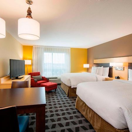 Towneplace Suites By Marriott Red Deer Εξωτερικό φωτογραφία