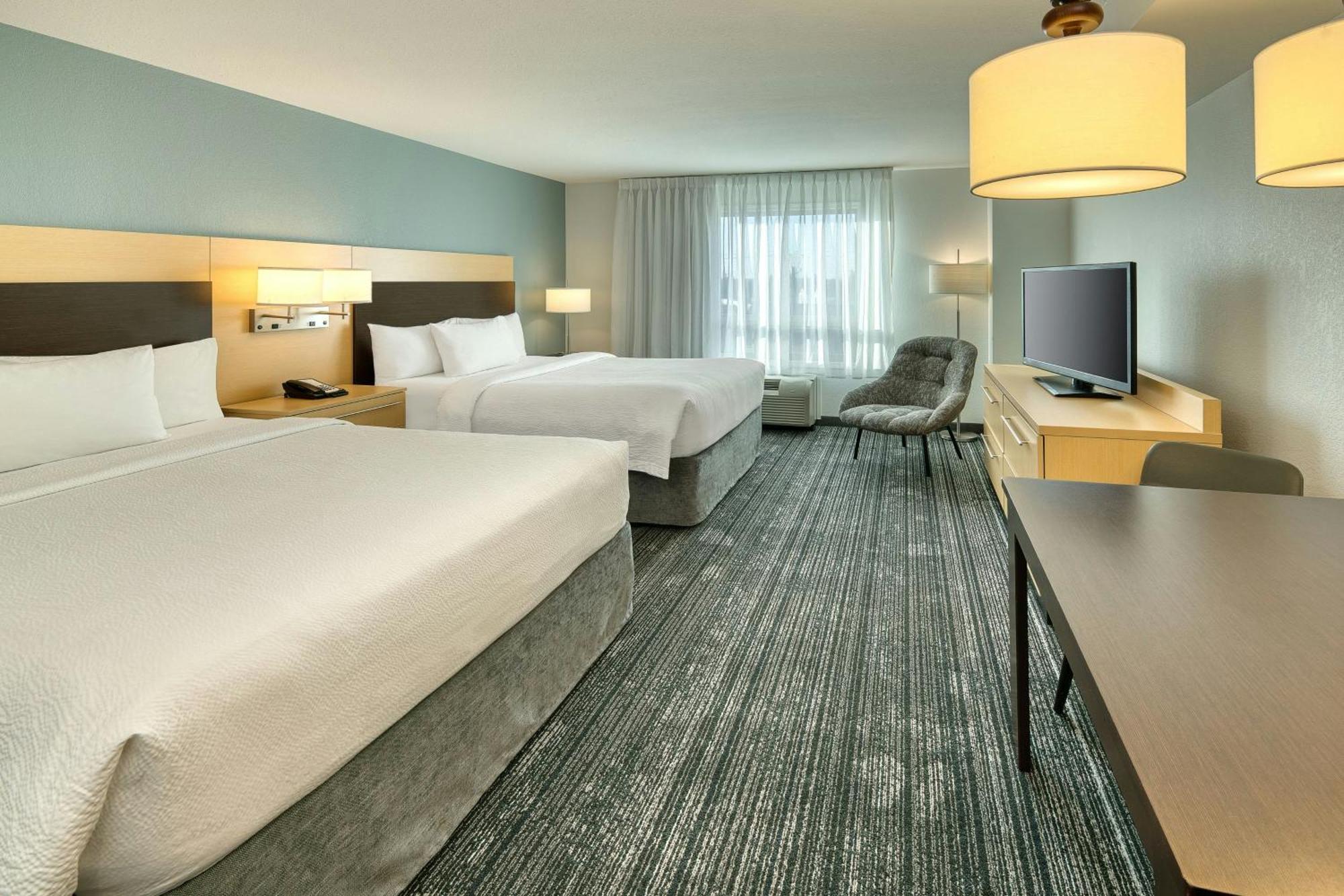 Towneplace Suites By Marriott Red Deer Εξωτερικό φωτογραφία