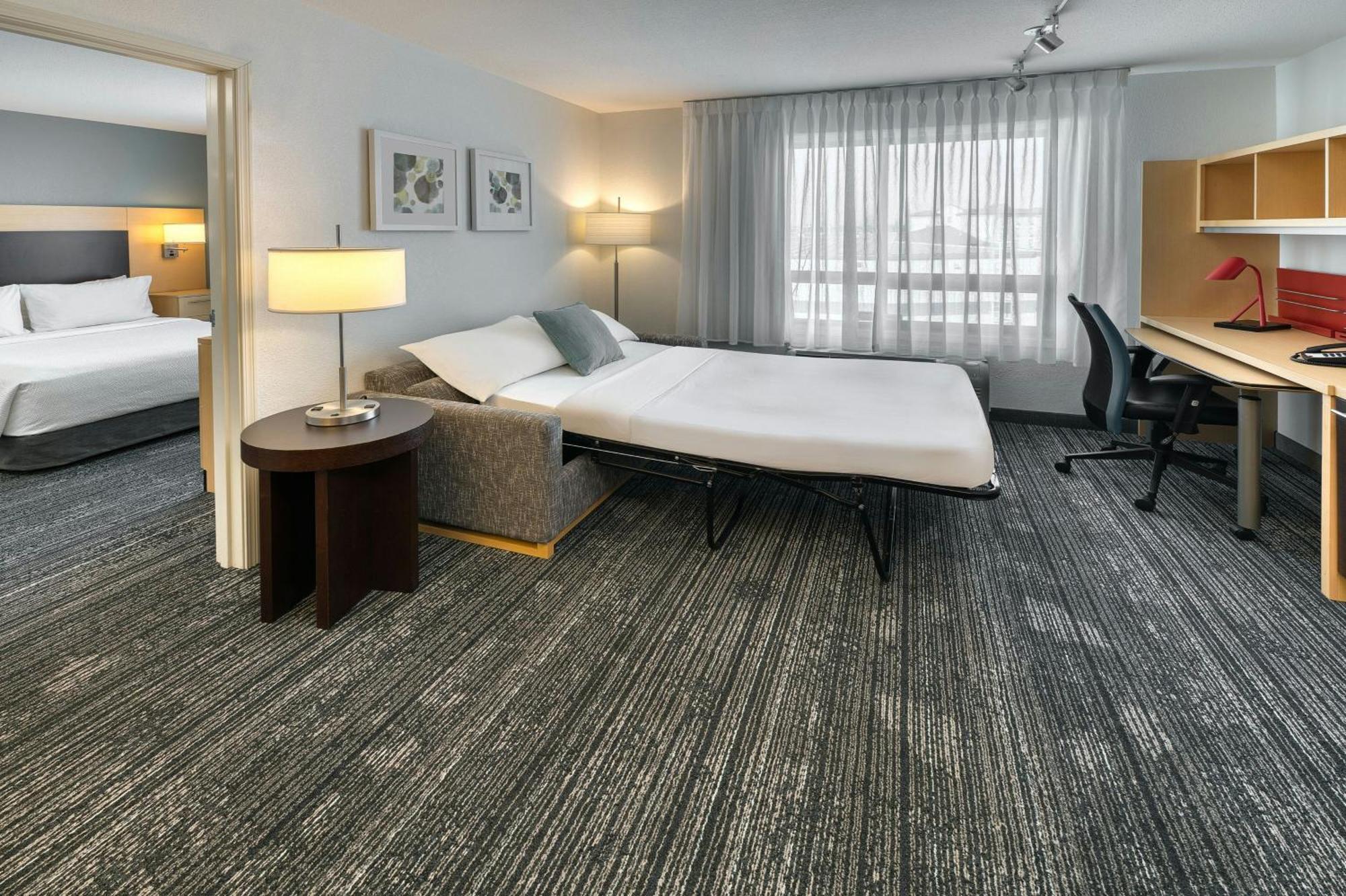 Towneplace Suites By Marriott Red Deer Εξωτερικό φωτογραφία