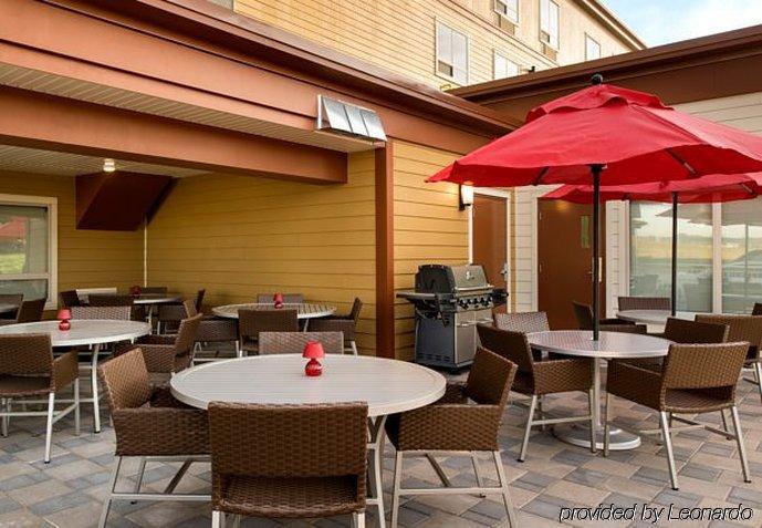 Towneplace Suites By Marriott Red Deer Εξωτερικό φωτογραφία