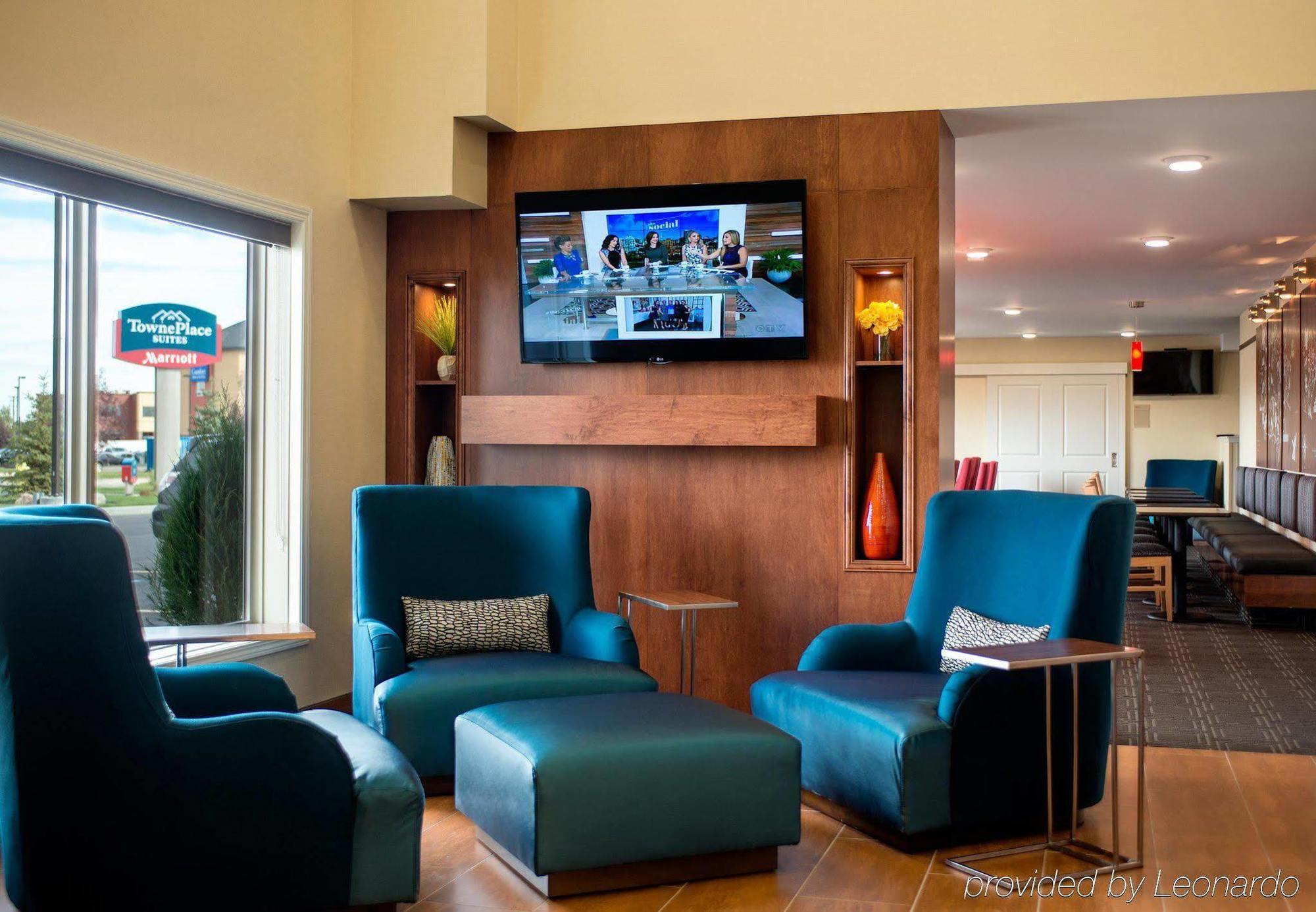 Towneplace Suites By Marriott Red Deer Εξωτερικό φωτογραφία